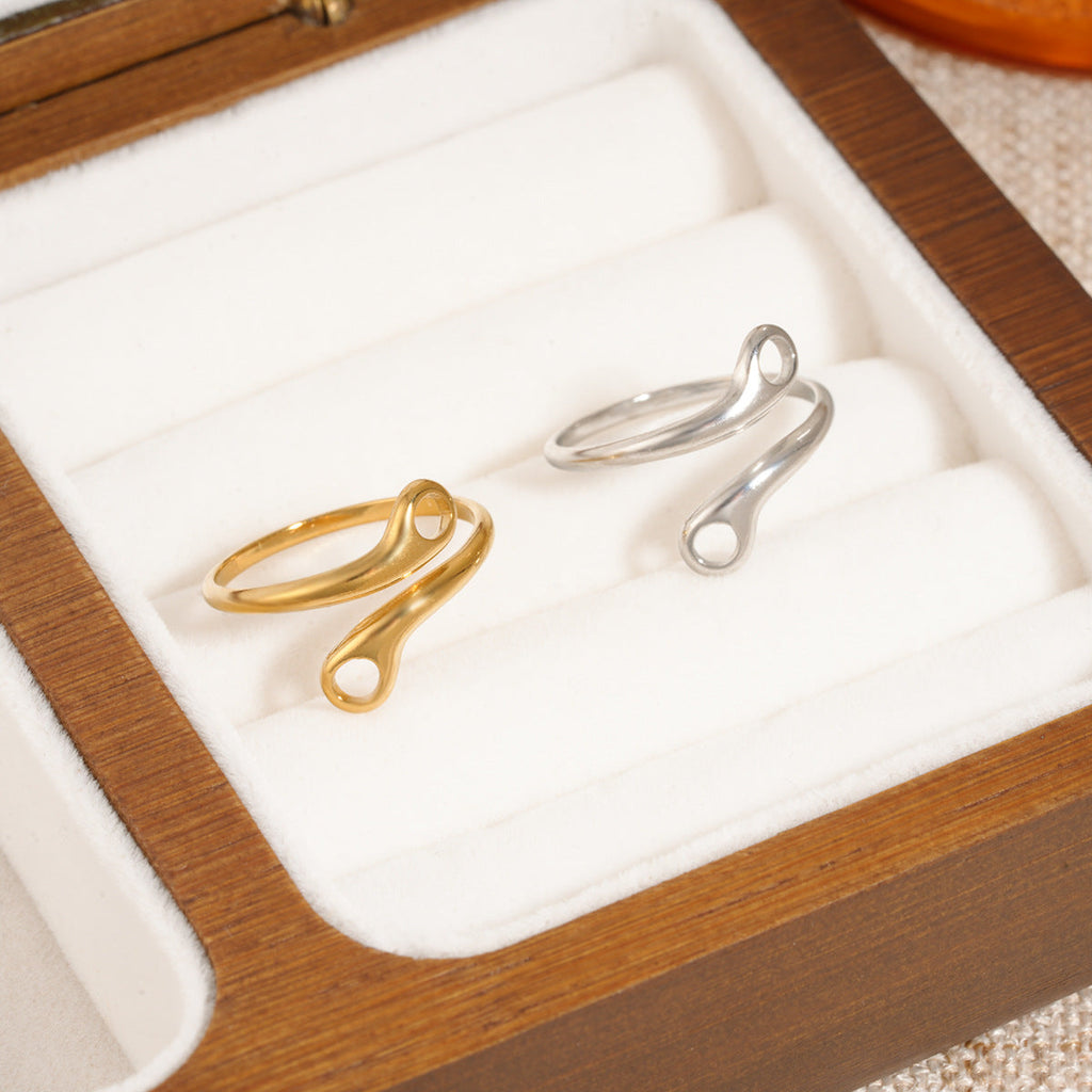 Women Hollow Design Stainless Steel Open Ring, European American Style 18K Gold Plated, High End Commuter Finger Jewelry