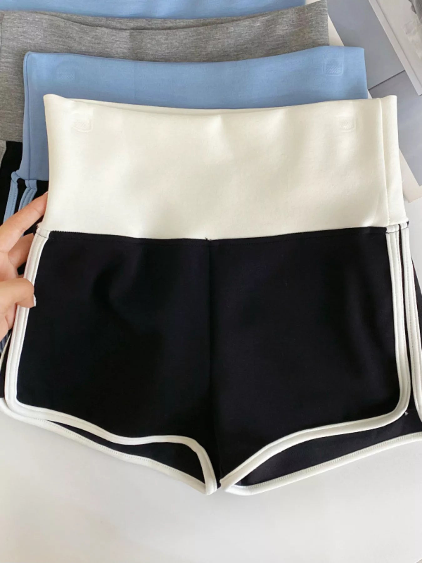 High Waist Contrast Trim Shorts