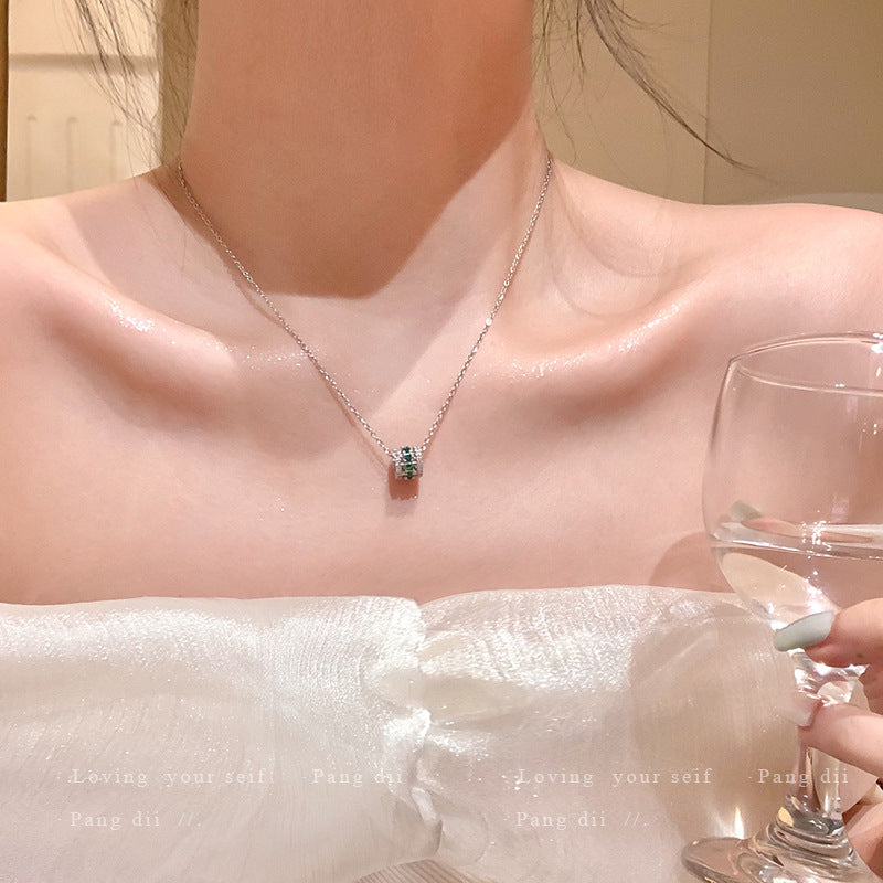 French Style Mint Green Slim Waist Zircon Pendant Necklace Summer Women Neck Jewelry For Daily Dating Banquet Party Occasions