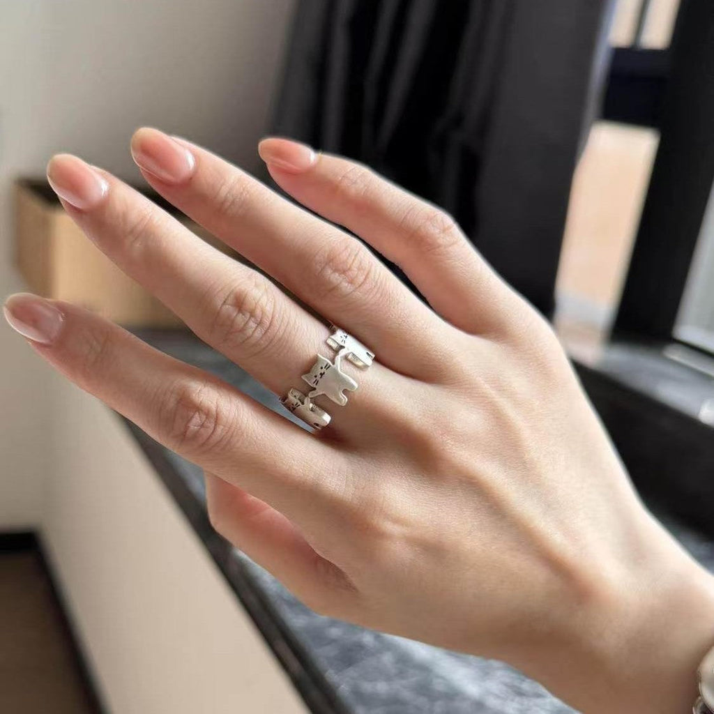 Creative Cat World Open Adjustable Ring, Minimal Unique Cat Holding Paw Index Finger Ring For Women, Party Dancing Hand Jewelry