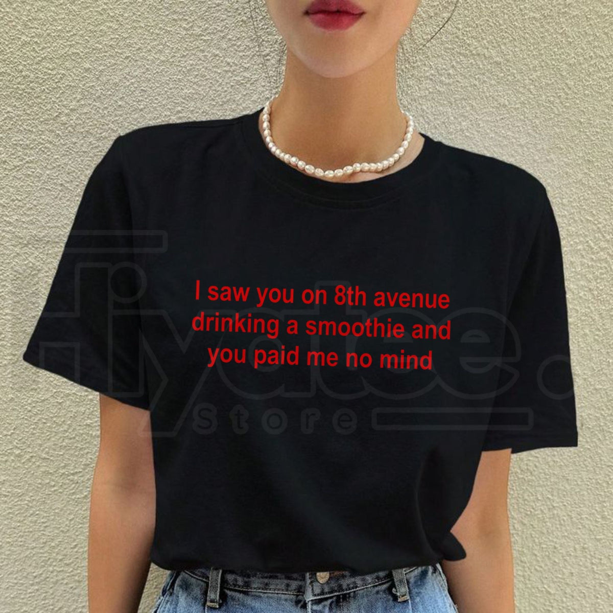 I Saw You on 8th Avenue Drinking a Smoothie T-Shirt – Niche NYC Missed Connection Tee