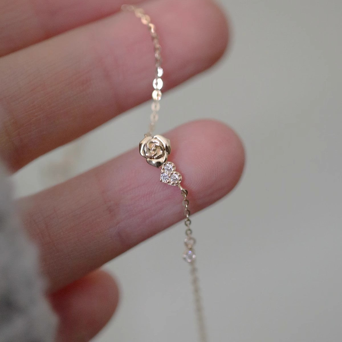 Fine Rose Heart Bracelet Gift Silver-Plated
