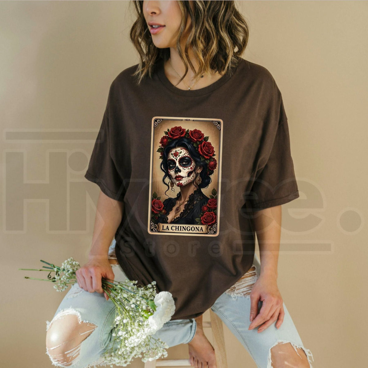 La Chingona Tarot Card Sugar Skull T-Shirt – Day Of The Dead Latina Pride Red Rose Tee