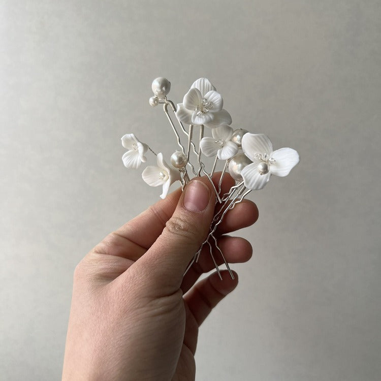 Ceramic Flower Pearl Embellished Bridal Hairpin Hair Plug Simple Hair Accessories
