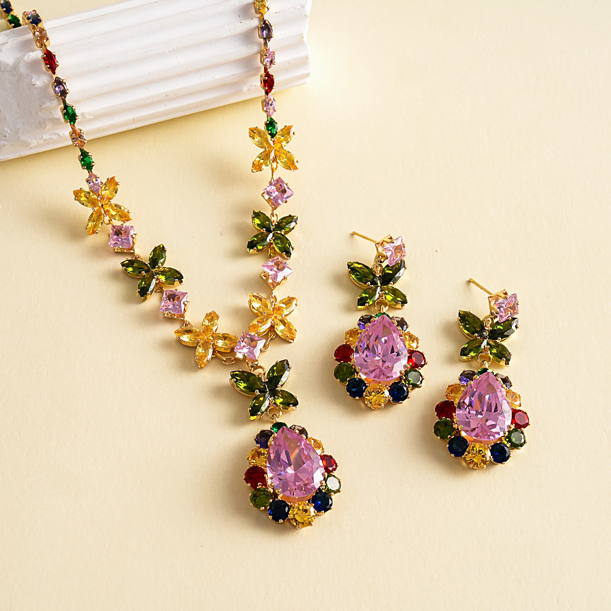 Womens Two-Piece Zircon Flower Drop Geometric Necklace Set