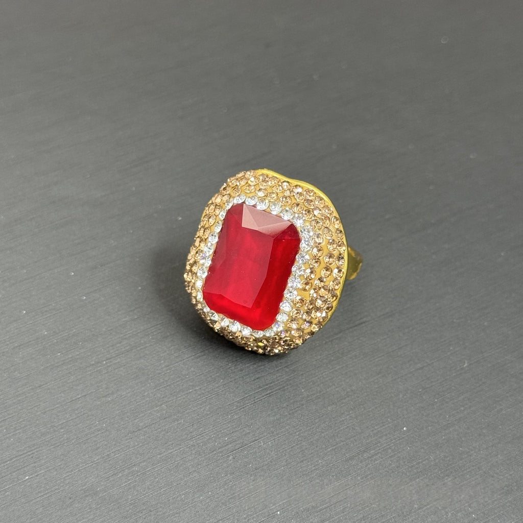 Fashionable Handmade Gemstone-studded Full-diamond Ring