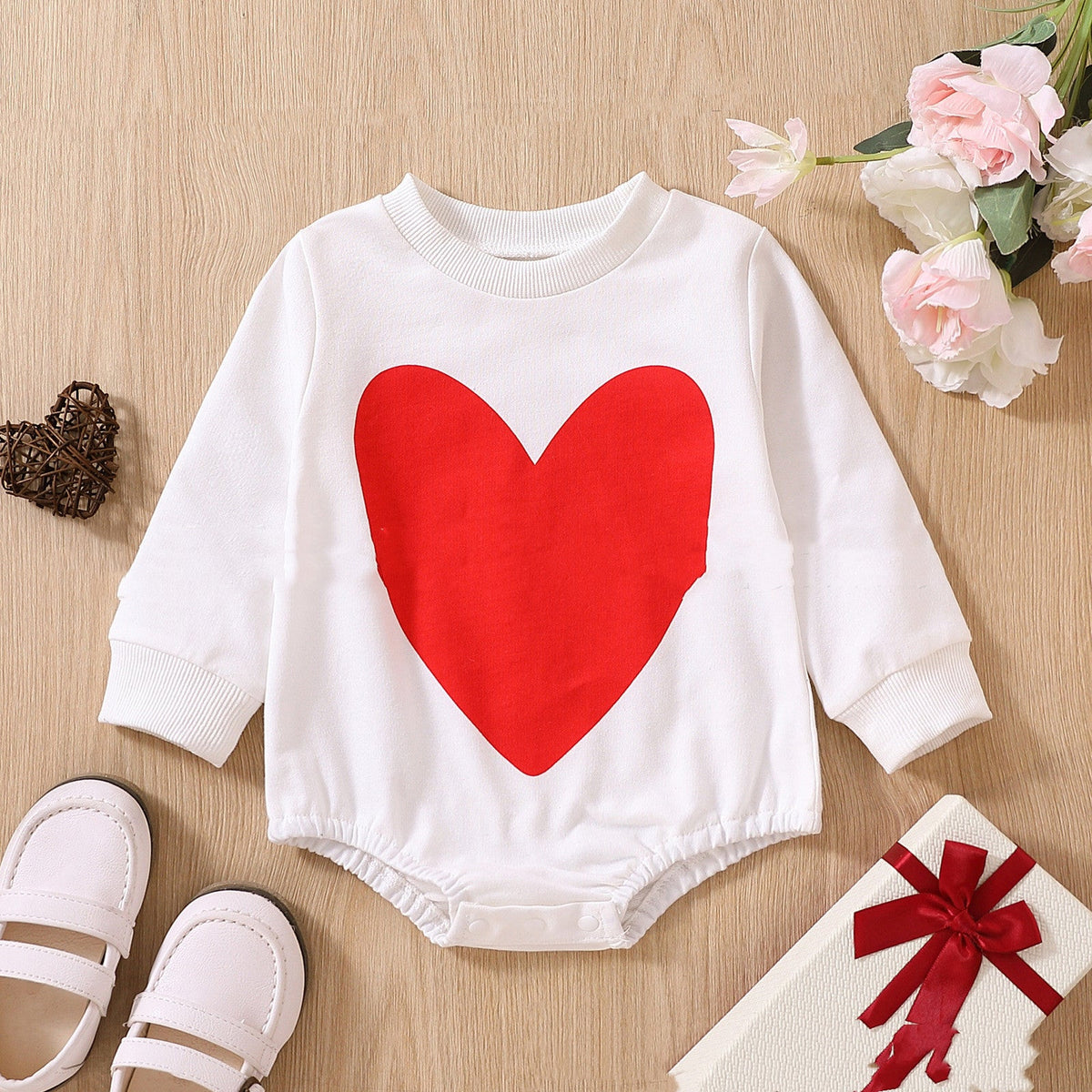 Female Unisex Baby's Valentine's Day Three Series Of Love Long-sleeved Triangle Rompers