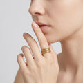Heavy Craft Hollow Out Design Stainless Steel Ring For Women, Light Luxury Exquisite Fashion High-End Vacuum Plating Hand Jewelry