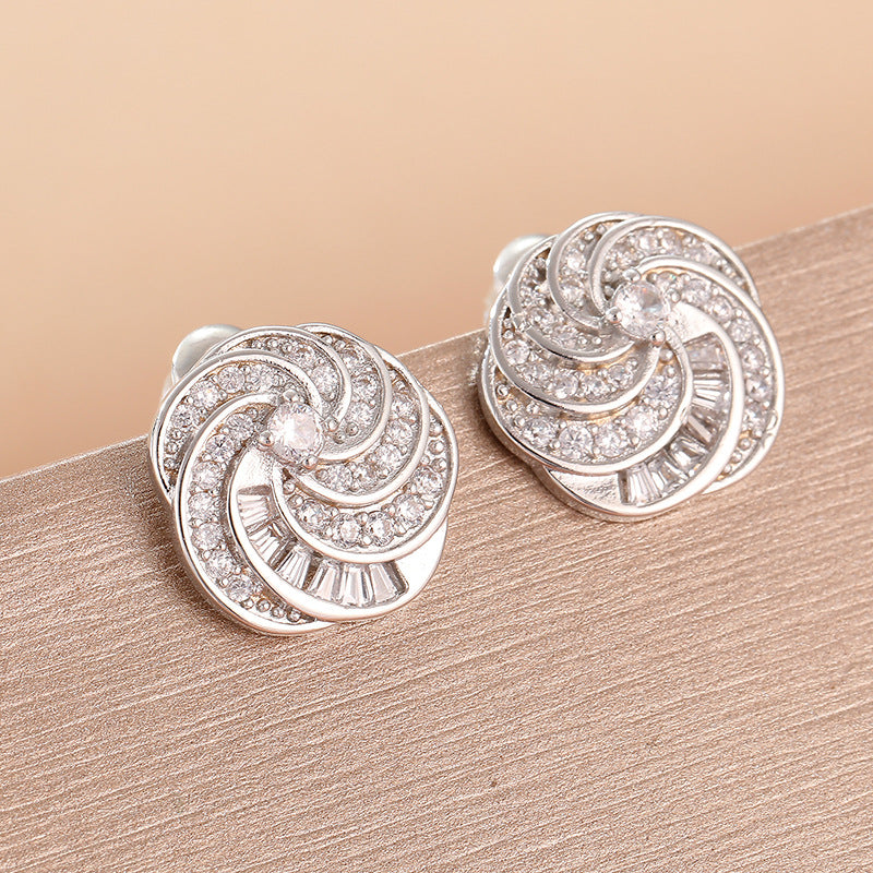 Vintage Crystal Swirl Stud Earrings Silver Tone Brass Women Elegant Party Wedding Fashion Jewelry Sparkling