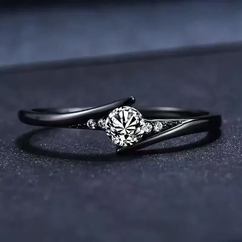 Female Minimalist Retro Creative Diamond Studded Ring