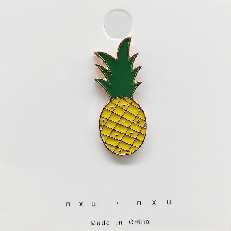 Creative And Adorable Brooches In Various Designs Featuring Animals, Flowers, And Fruits