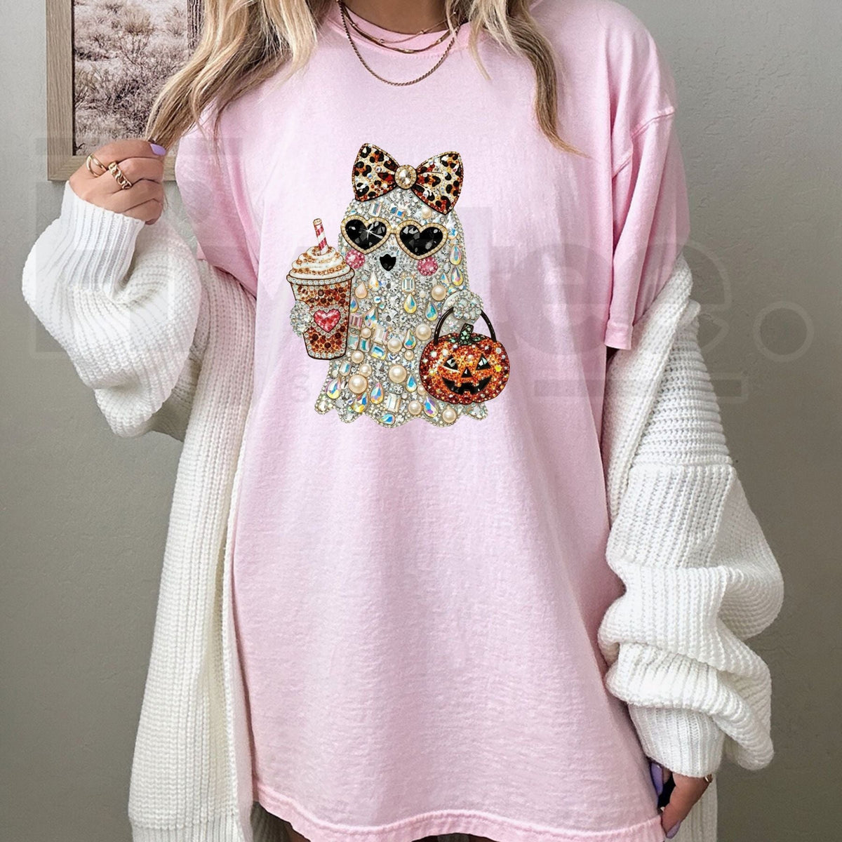 Vintage Stone Ghost T-Shirt – Weathered Spooky Cotton Tee