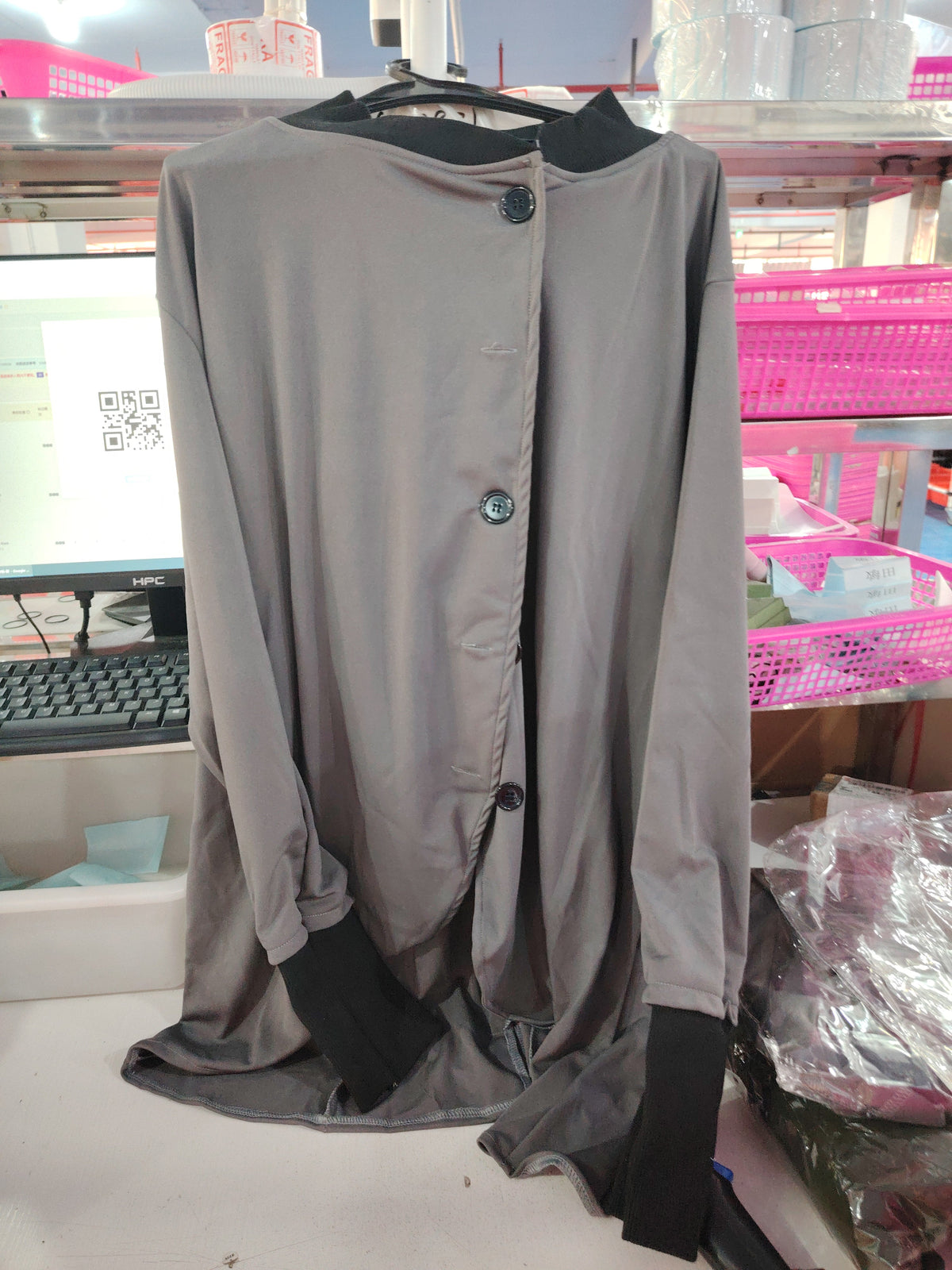 Single-breasted Panelled Hem Slit Long-sleeved Jacket