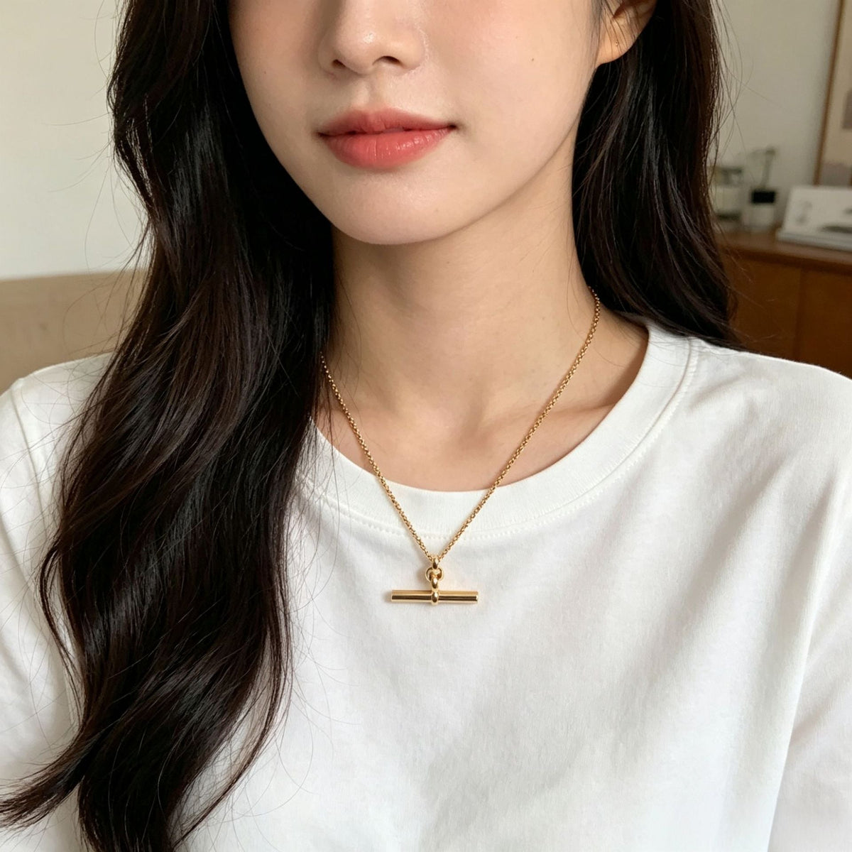French Minimalist T-bar Necklace With 18K Gold-plated Beads