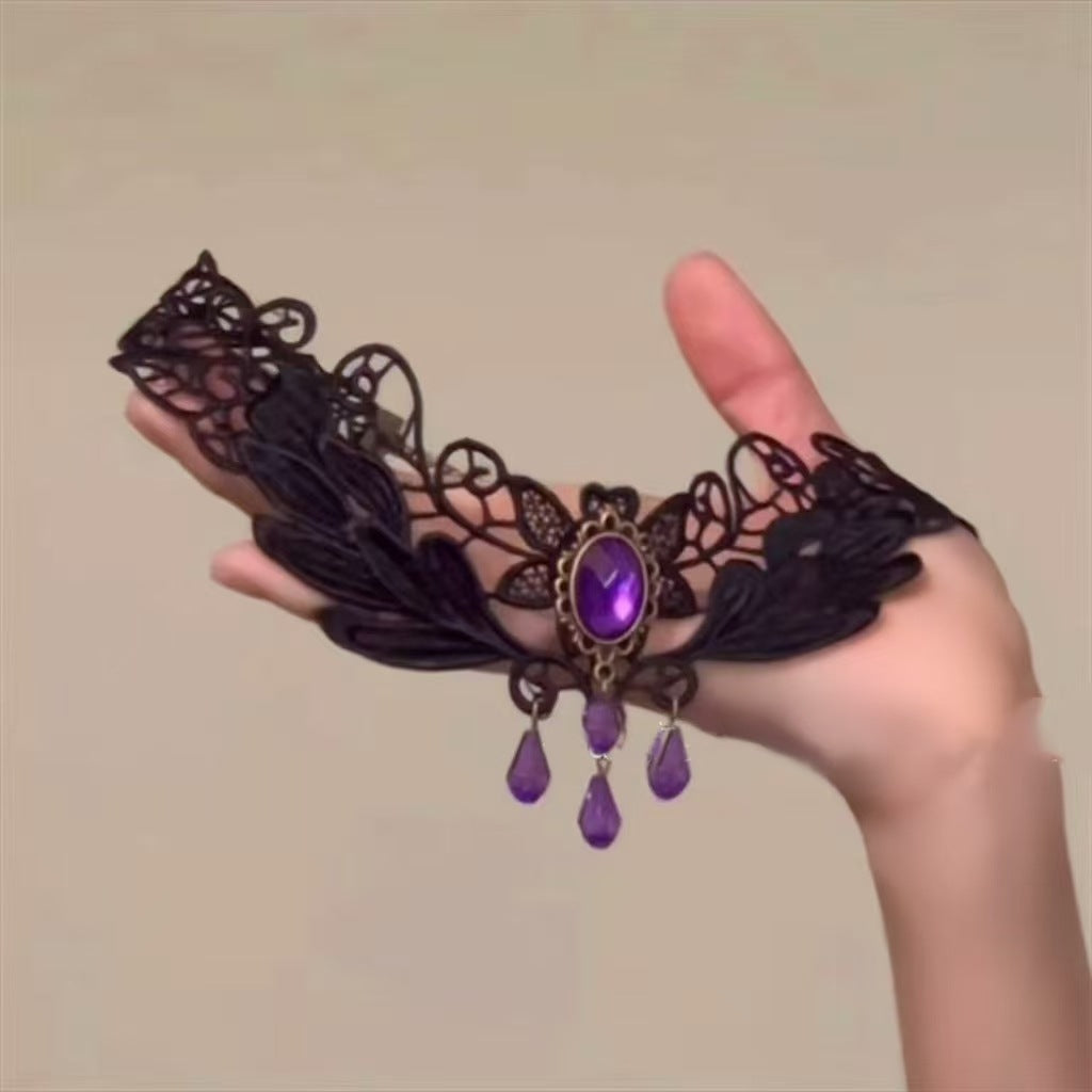 Gothic Vintage Lace Hollow-Out Necklace Choker