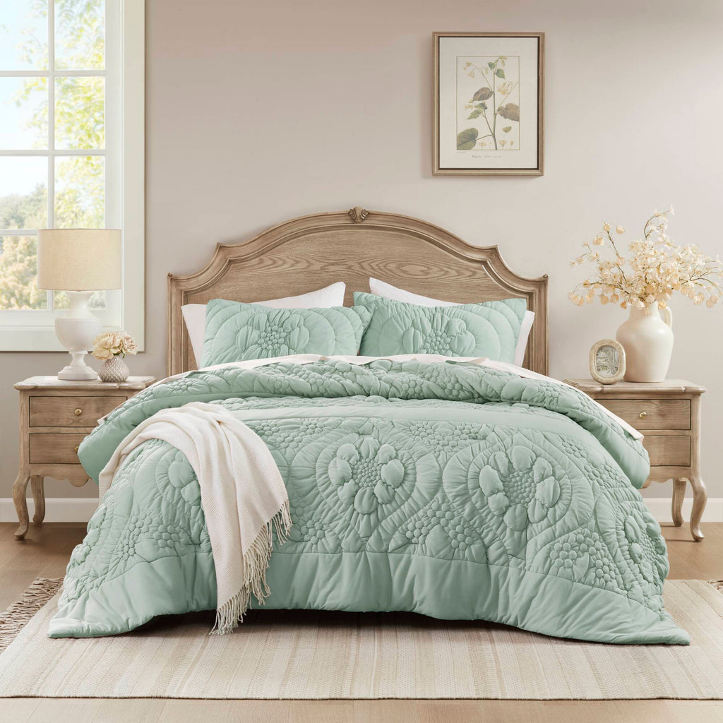 3-Piece King Comforter Set