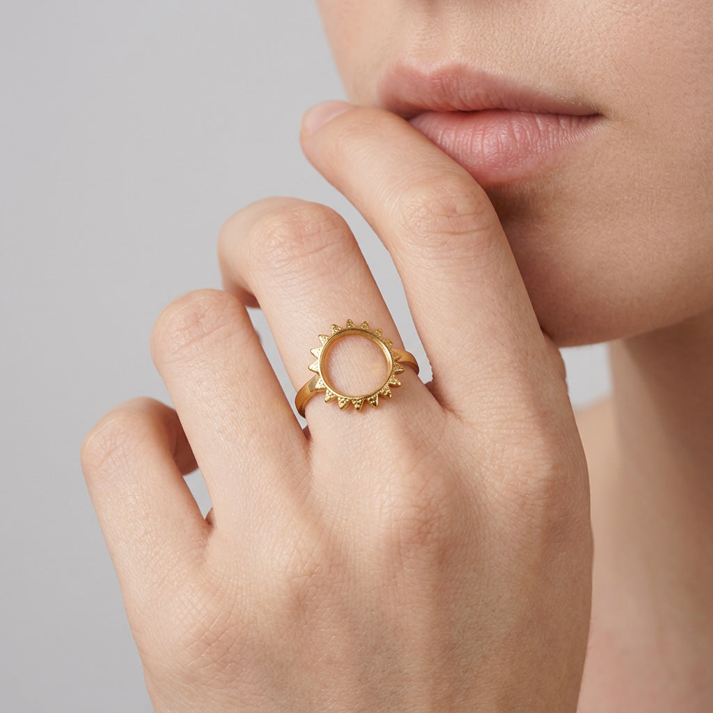 New Unique Minimalist Sun Design Stainless Steel Ring For Women, Plain Band Non Tarnish Ring, Hot Selling In Europe & America, Factory Direct Supply