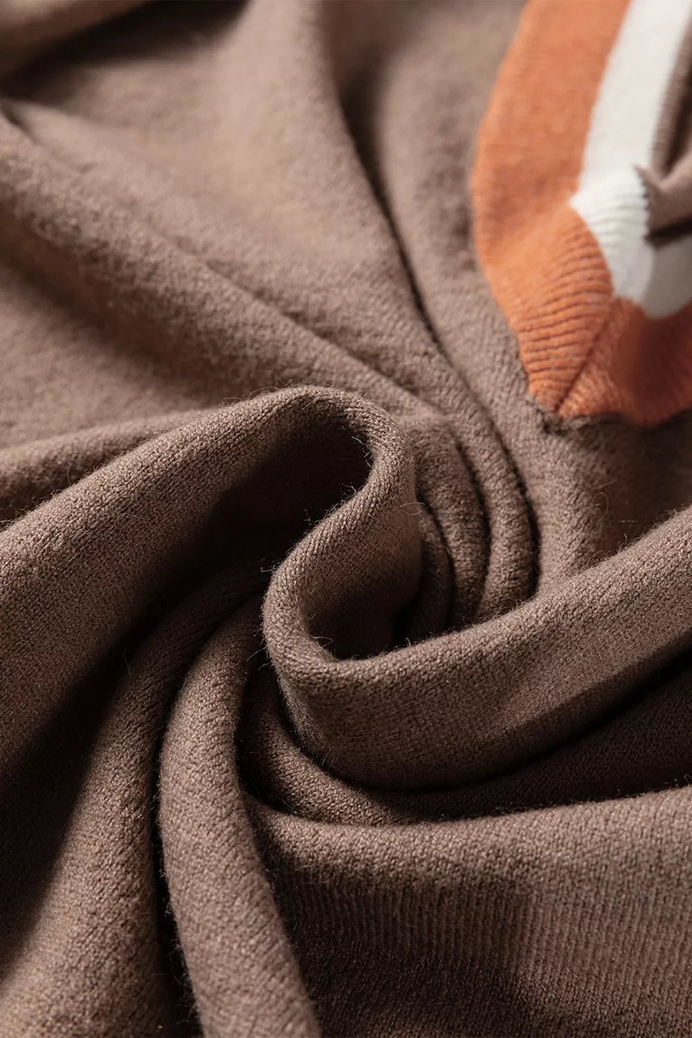 Contrast Trim V-Neck Sweater