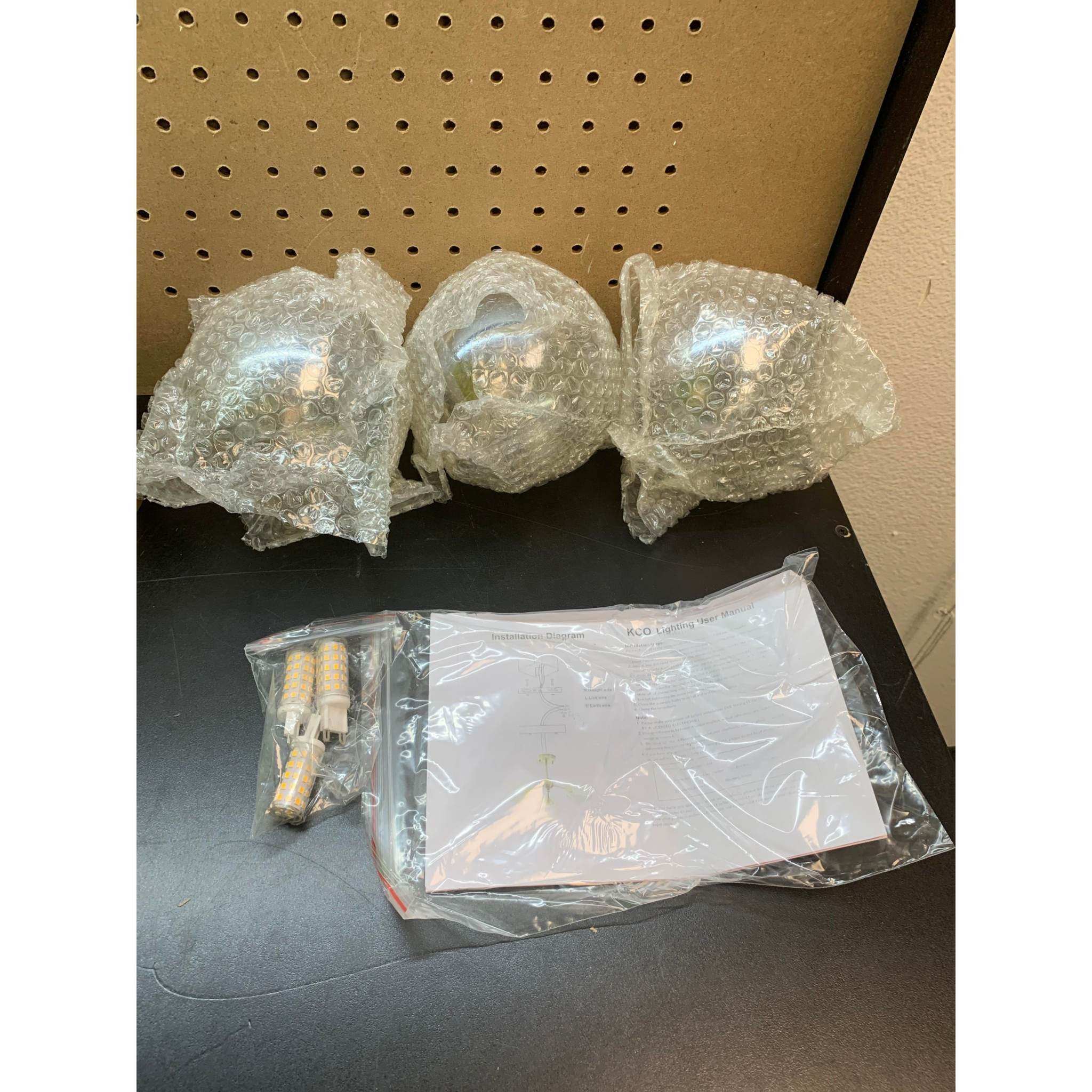 KCO Lighting Glass Globe Sputnik Chandelier 3-Light Brass Gold Close to Ceiling Light Mid Century Flush Mount Ceiling Light for Kitchen Island Bedroom Bathroom (3-Lights)