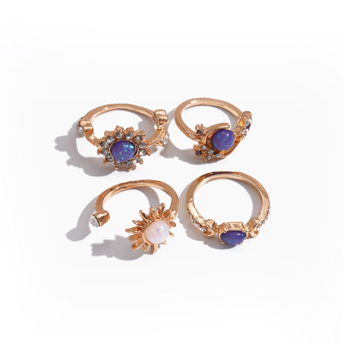 Vintage Metal And Resin Diamond-studded Flower Open Ring
