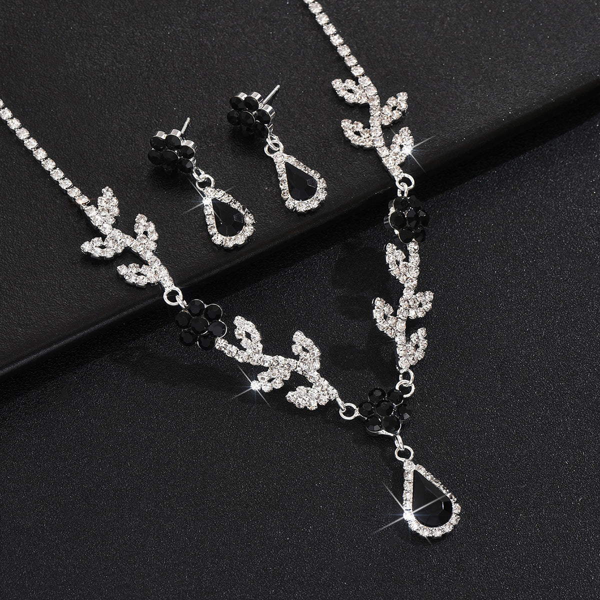 Hot Selling Cross-Border Wedding Fashion Full Diamond Jewelry Set Necklace Earrings Banquet Party Jewelry Two-Piece Set