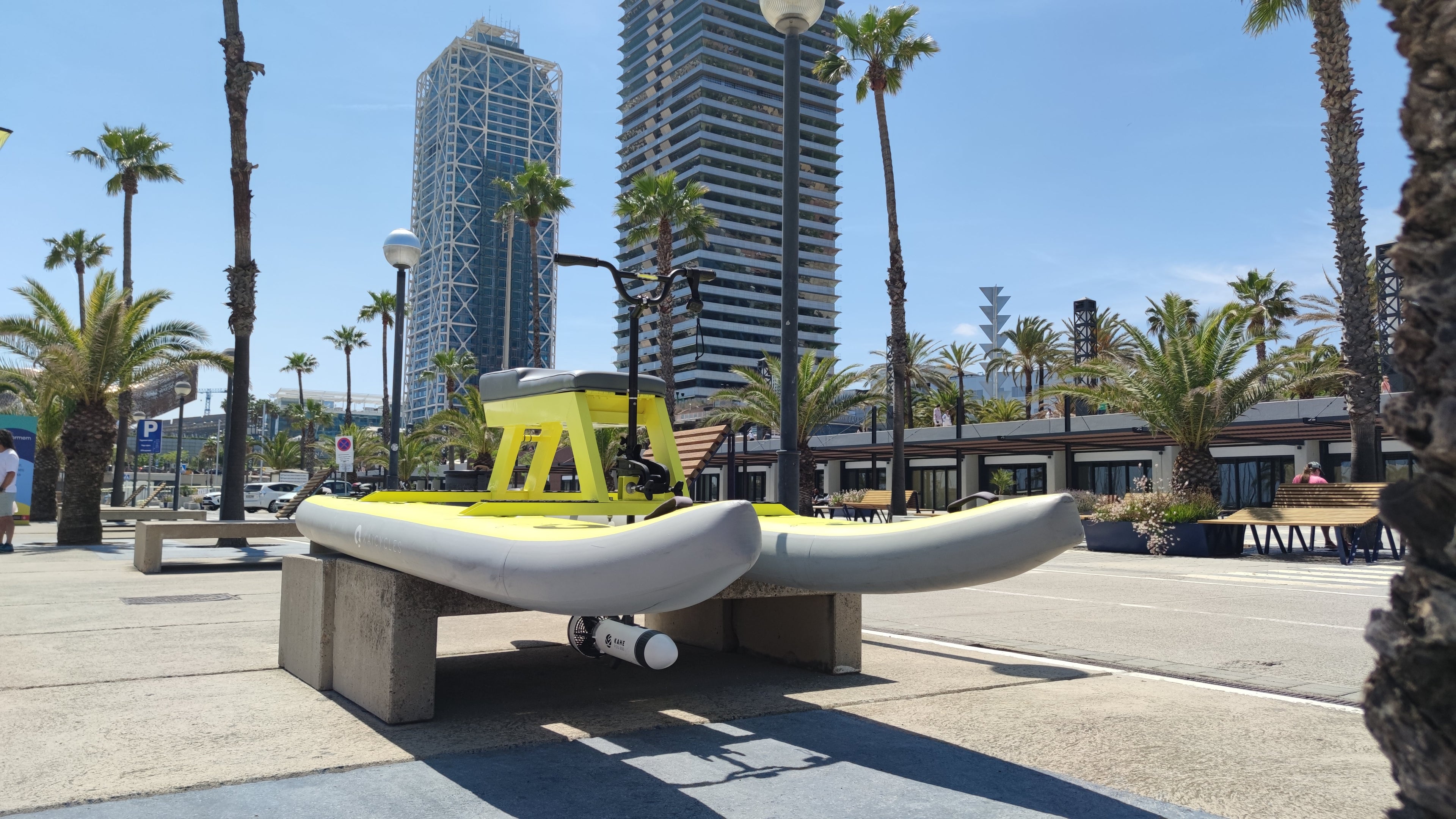 LUX E-SCOOTER / JET-SKI (MADE IN EU)