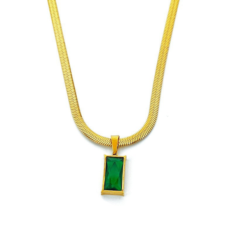 Blade Chain Advanced Sense Of Light Luxury Emerald Zircon Pendant