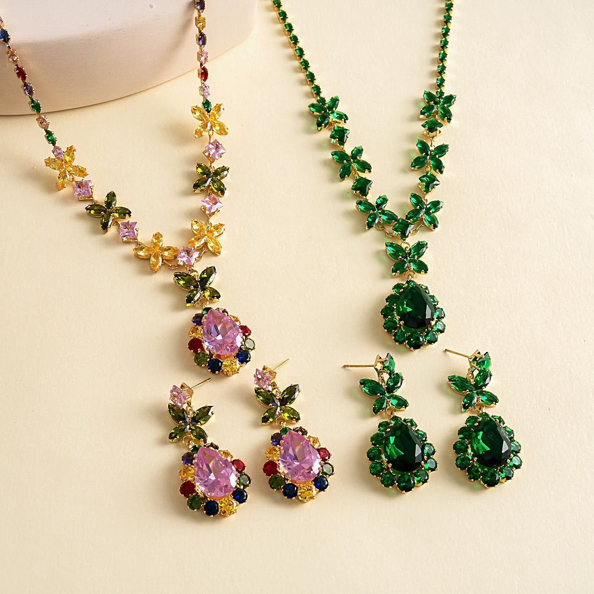 Womens Two-Piece Zircon Flower Drop Geometric Necklace Set
