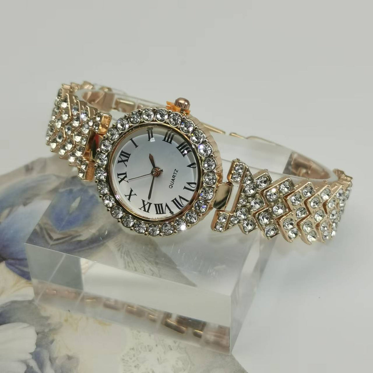 Fashion Business Versatile Diamond-studded Starry Sky Quartz Watch Bracelet For Women