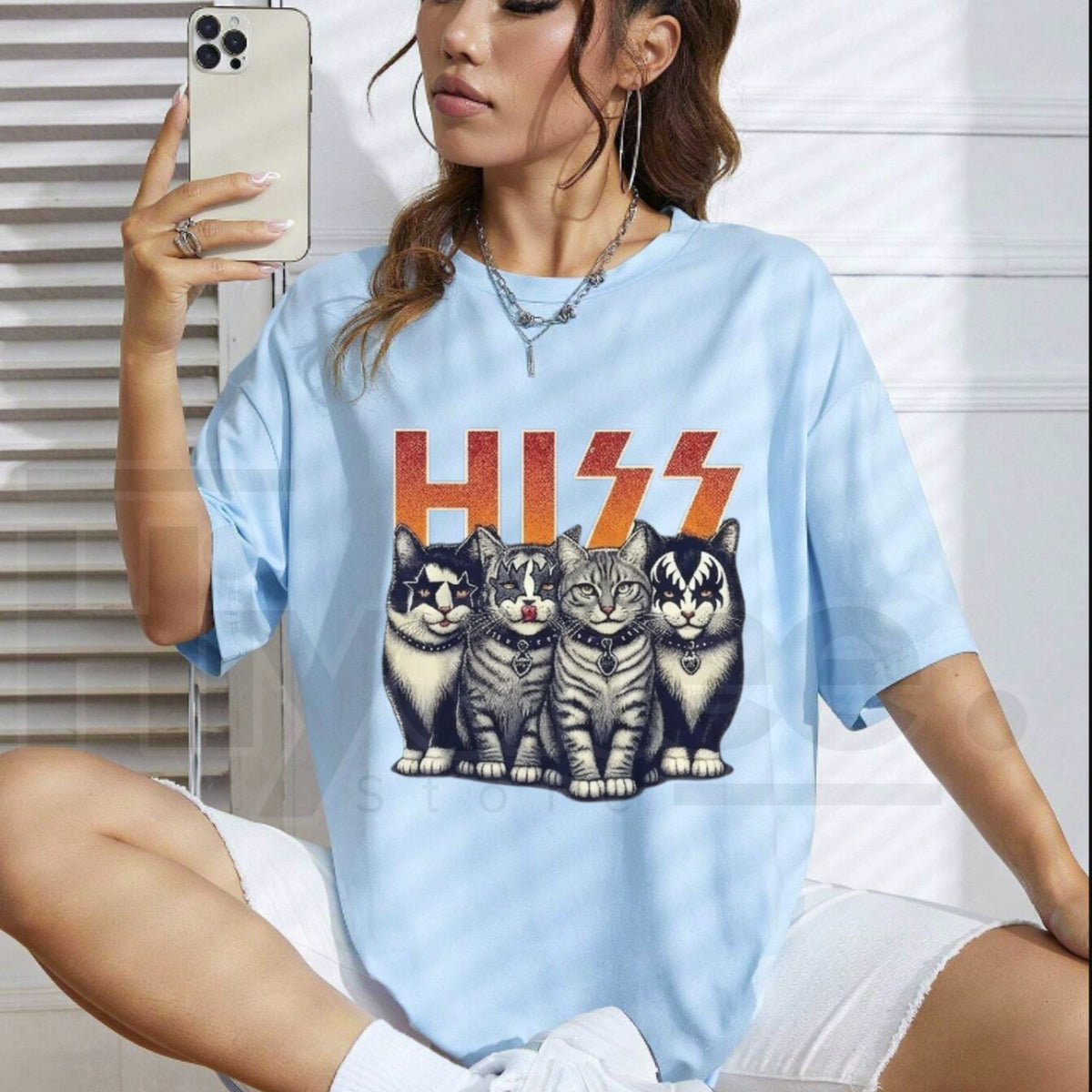 "HISS" – Funny Rocker Cats Retro Graphic Top
