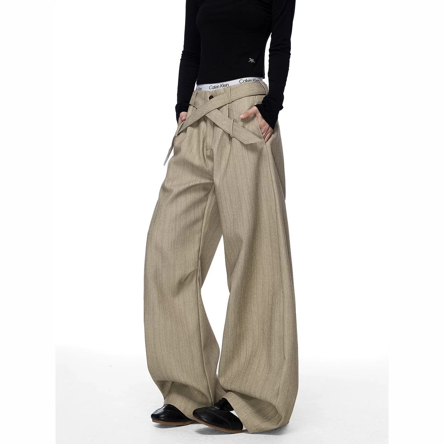 CEAROCOW Women's Retro Pleated Stripe Belt Trousers Loose Fit