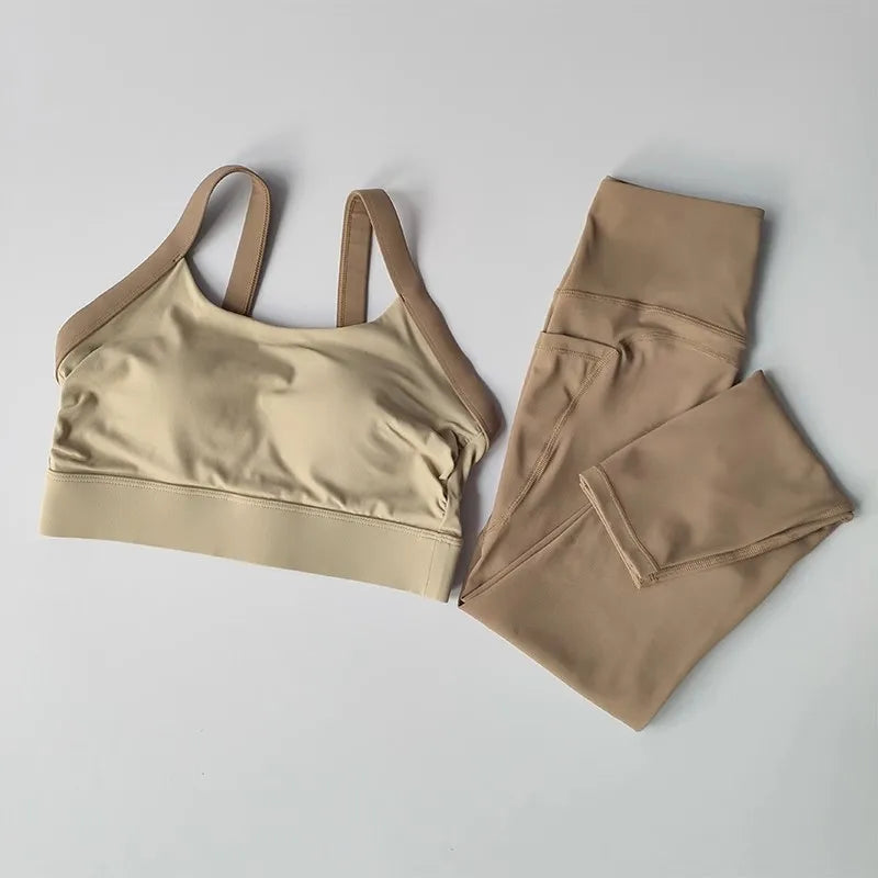 ZenFlex 2PC Women's Yoga Set: Bra & Leggings Duo