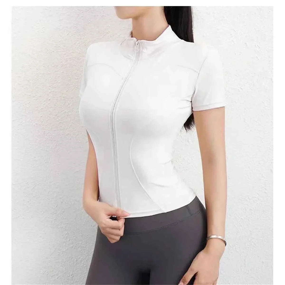 ChicZip Women's Slim Sport Jacket
