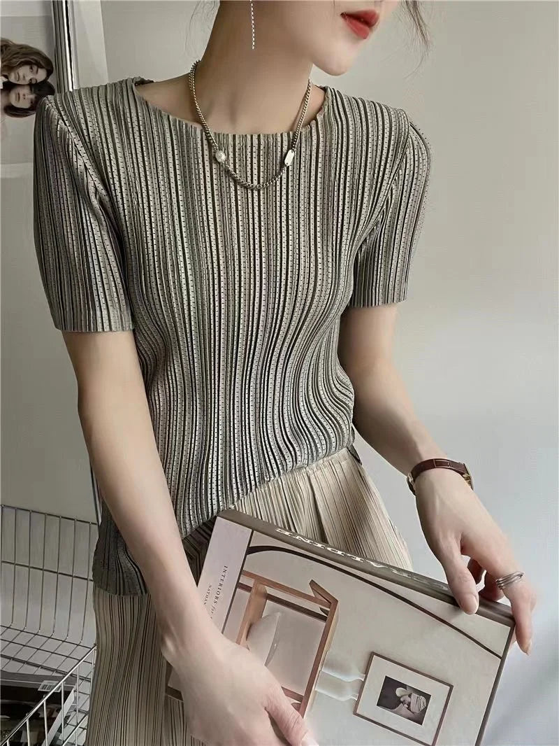 Woman Clothing  Top Women  Pleated Short-sleeved Female