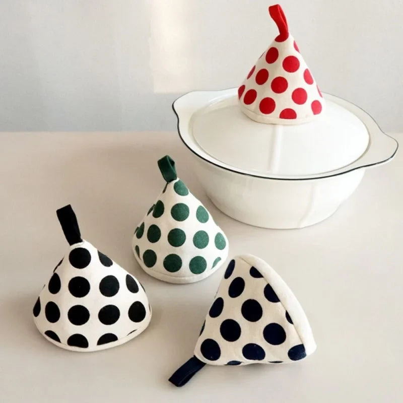 Triangle Pot Handle Cover | Non Slip Heat Insulation Glove for Pots and Pans