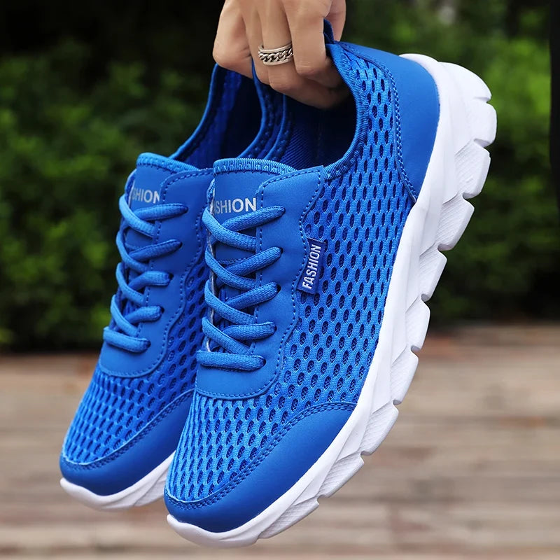 Men's Tennis Shoes - Lightweight & Breathable