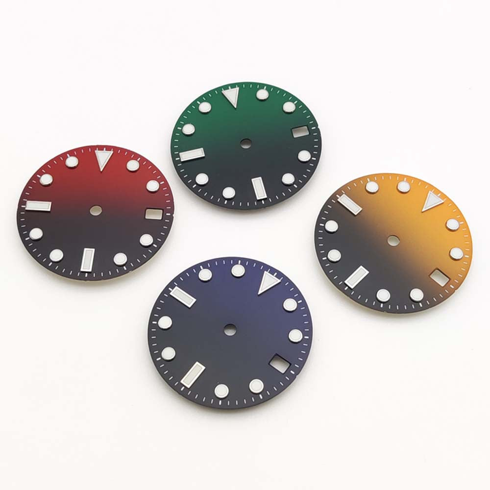 Gradient-colored Luminous Dial