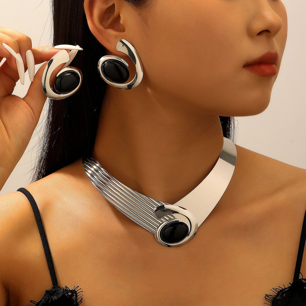 Womens Versatile Earring And Necklace Jewelry Set