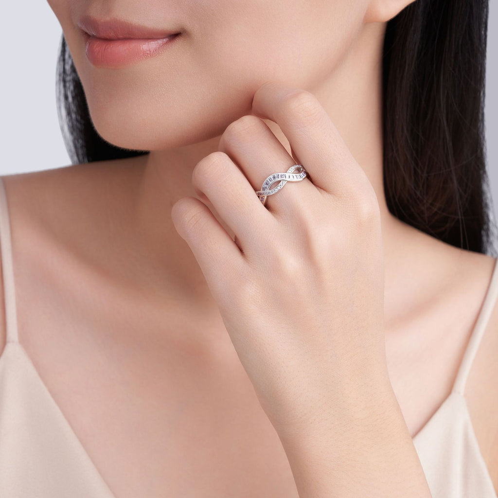 S925 Silver 3g Baguette Moissanite Intertwined Ring, D VVS1, GRA US 5-8