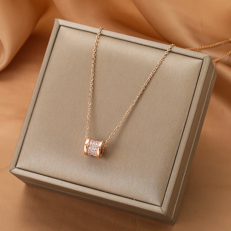 K-Style Of 18K Rose Gold Micro-Inlaid Three-Row Diamond Exquisite Small Waist Titanium Steel Necklace Female Popular High-End Clavicle Chain