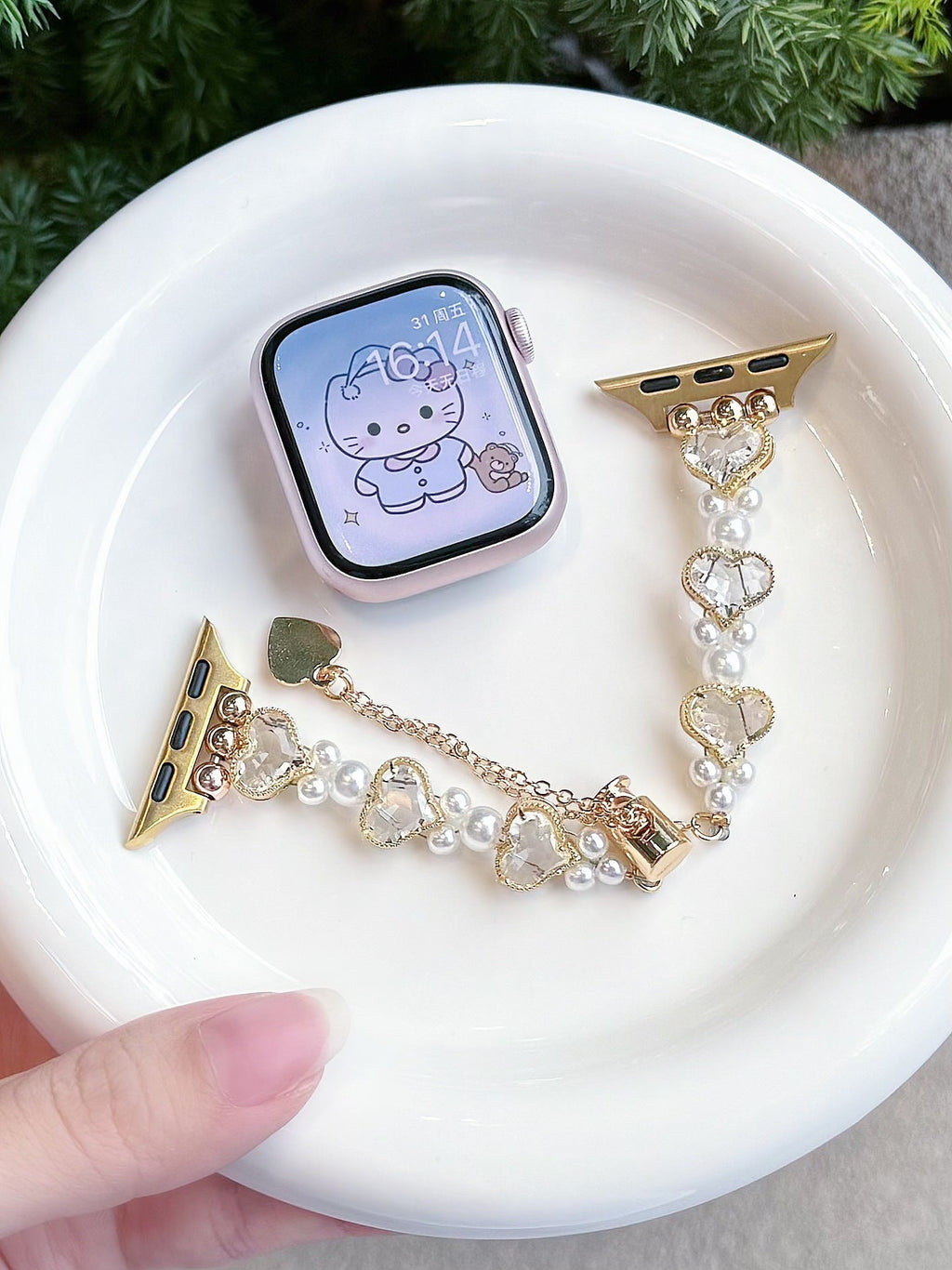 Love-shaped Diamond And Fashionable Pearl Watch Bracelet