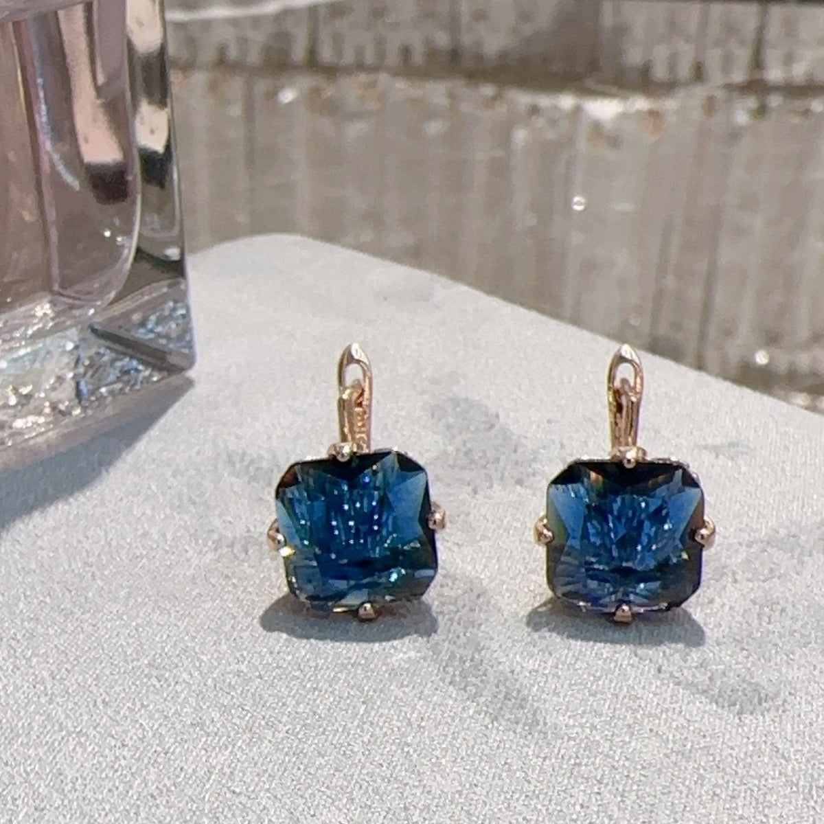Ornament Sapphire Earrings And Necklace Set
