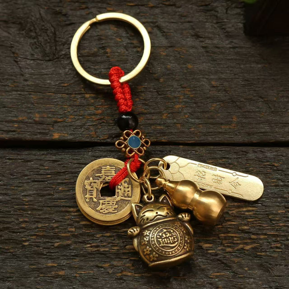 Retro Car Pendant For Men And Women