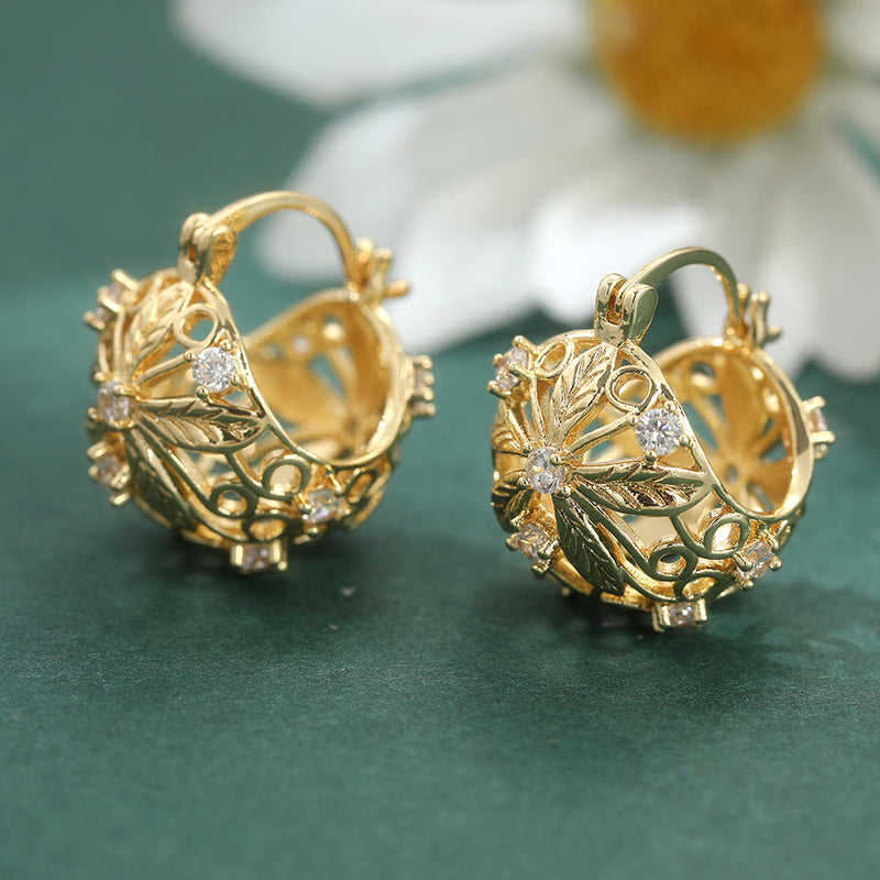 Vintage Floral Leaf Hoop Earrings Gold Tone Brass Women Elegant Daily Party Fashion Jewelry Versatile