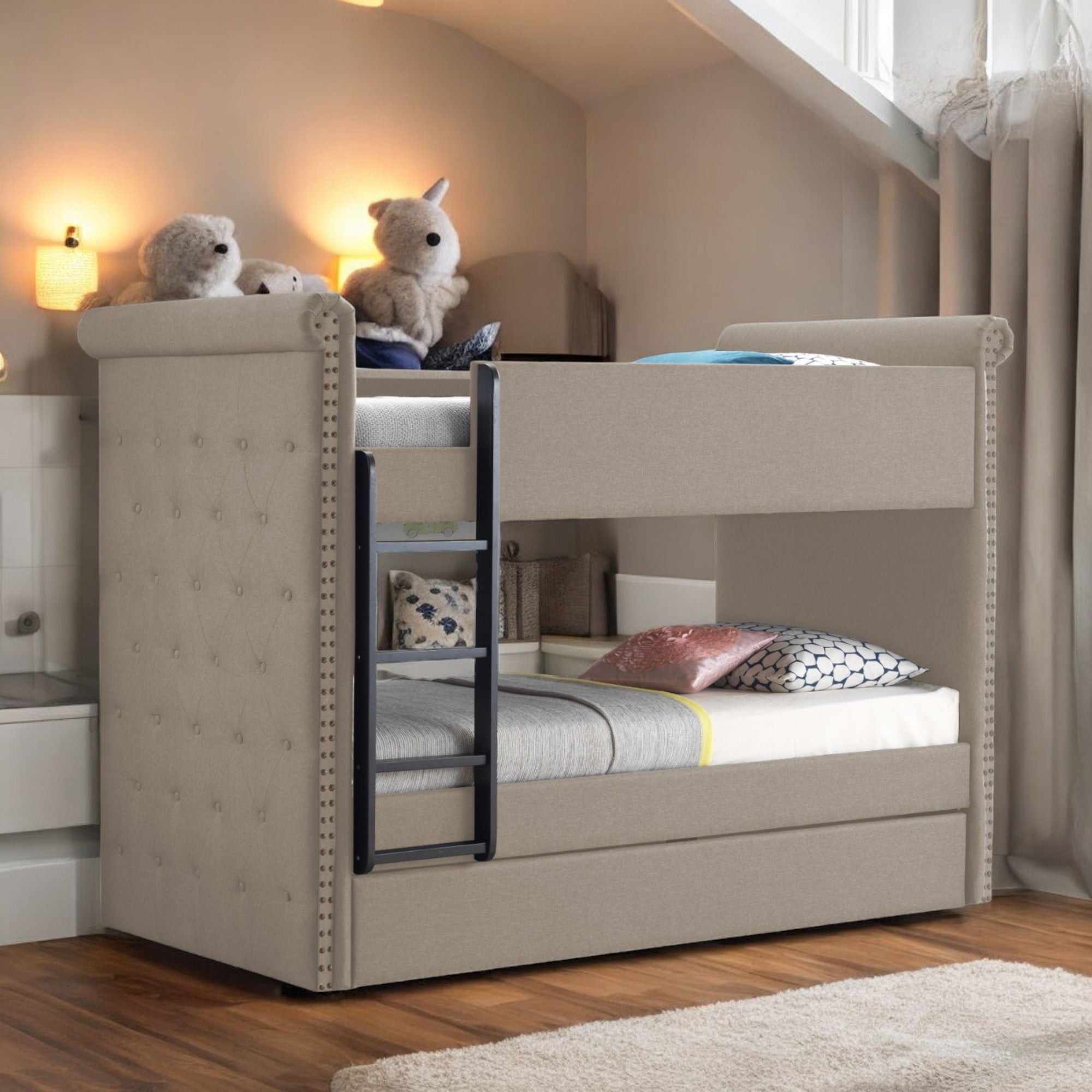 Romana II Bed