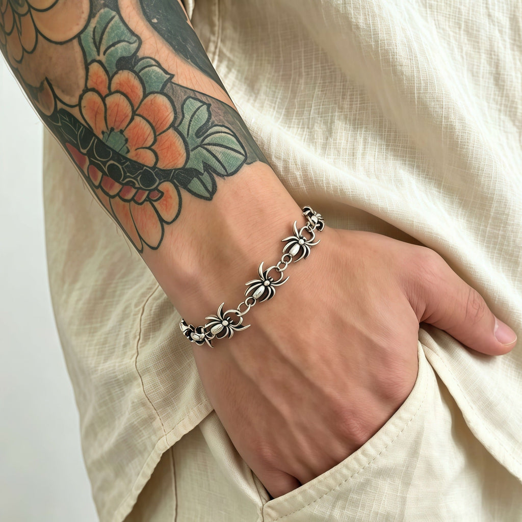 Men Gothic Spider Bracelet, Hip Hop Streetwear Niche High Grade Minimalist Trendy Influencer Hand Jewelry