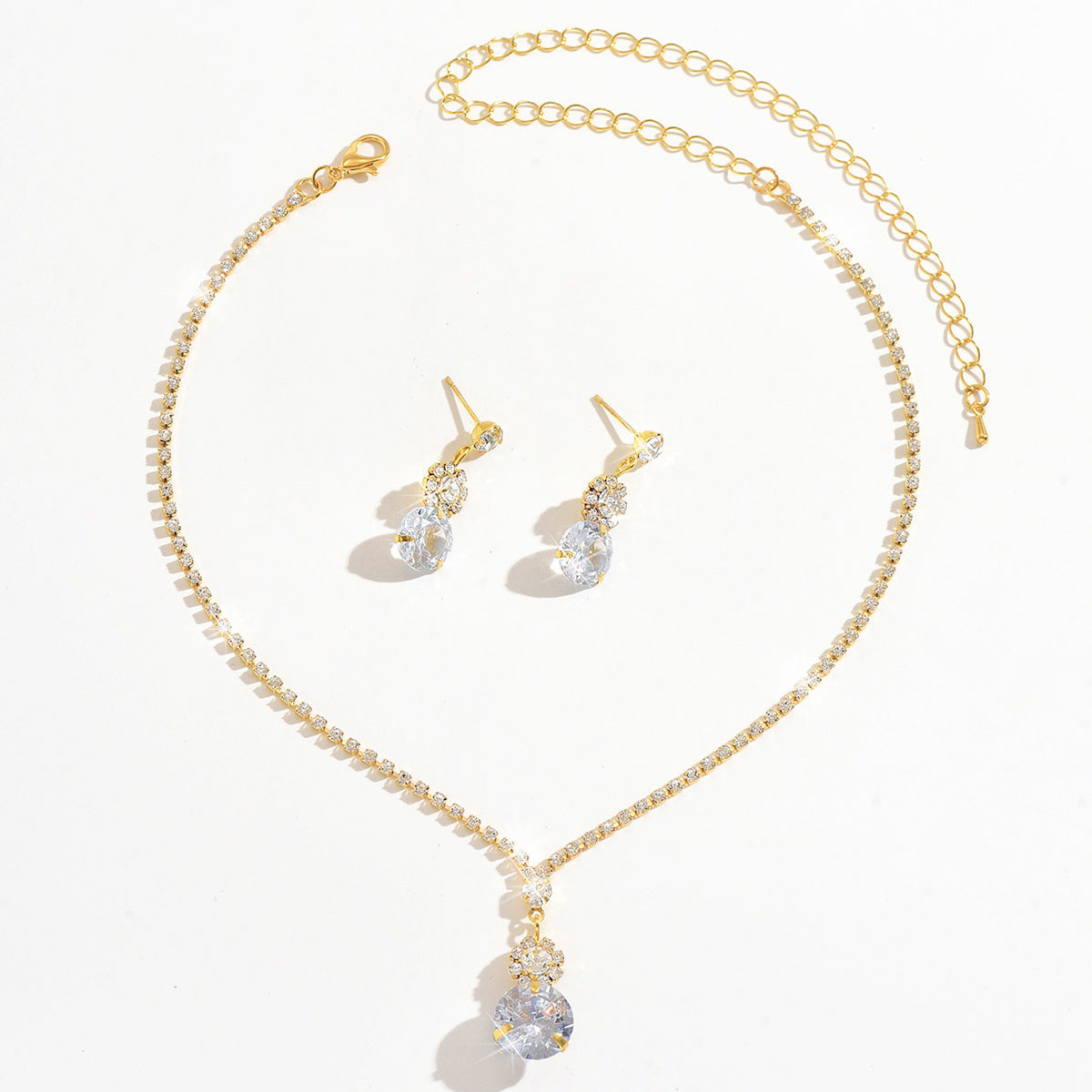 Eco-friendly Yiwu Wholesale Simple Crystal Zircon Necklace And Earrings Two-piece Set, Fashionable Daily Commuter Party Jewelry