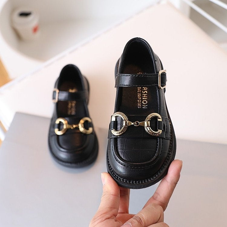 2026 Spring Trendy JK Style Girls Leather Shoes Metal Buckle Baby Flats Kids Casual Leather Shoes