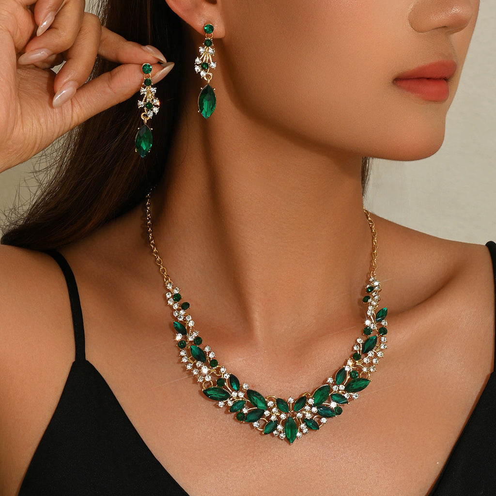 Vintage Flower Alloy Necklace Earrings 2Pcs Set Bridal Women Jewelry Set For Wedding Banquet Evening Occasions