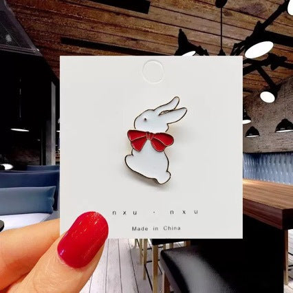 Creative And Adorable Brooches In Various Designs Featuring Animals, Flowers, And Fruits